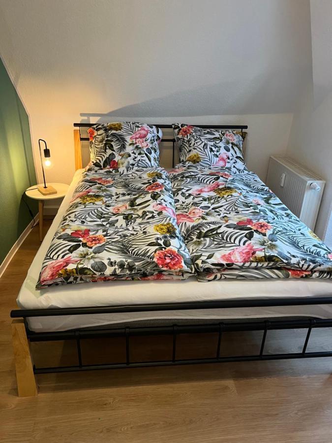 Stilvolles Apartment Im Zentrum Zittau Esterno foto